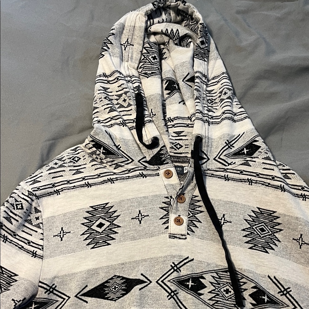 Aztec Pattern Long Sleeve Hoodie